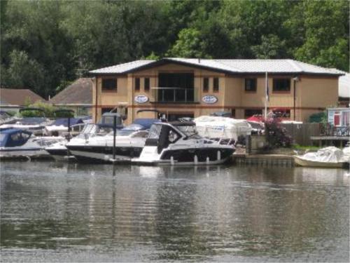 Thames Boat House Ltd Shepperton